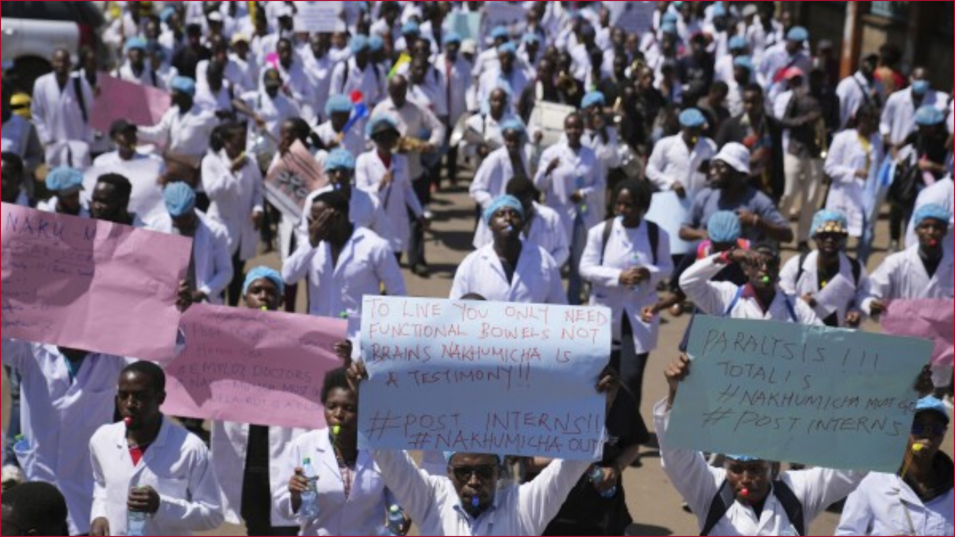 File image of Kenyan doctors partaking in a peaceful march.